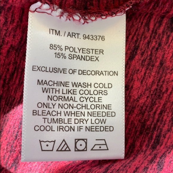 Yoga/Workout 1/2 Zip pullover - Picture 9 of 9